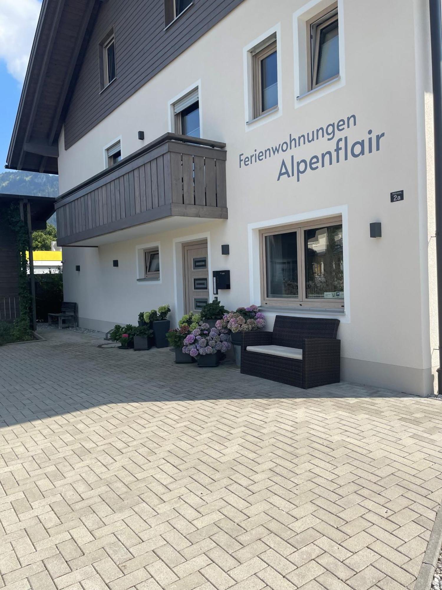 Ferienwohnungen Alpenflair - Barrierefrei Urlauben Oberammergau Exterior photo